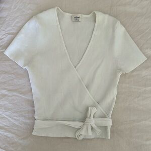 Wilfred Wrap Ribbed Crop Top in White